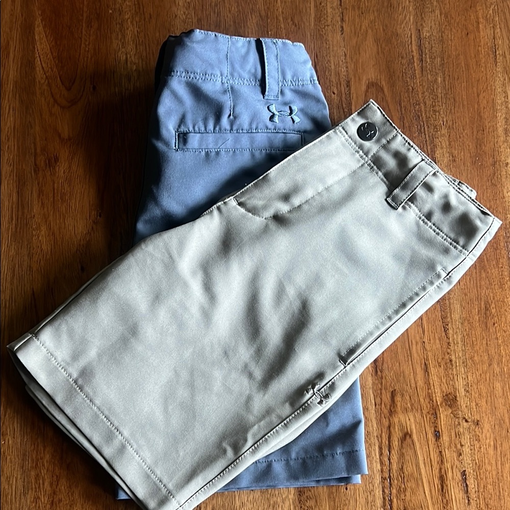 Pair of Under Armour Boy’s Size 5 Golf Medal Play Shorts With Belt Loop.